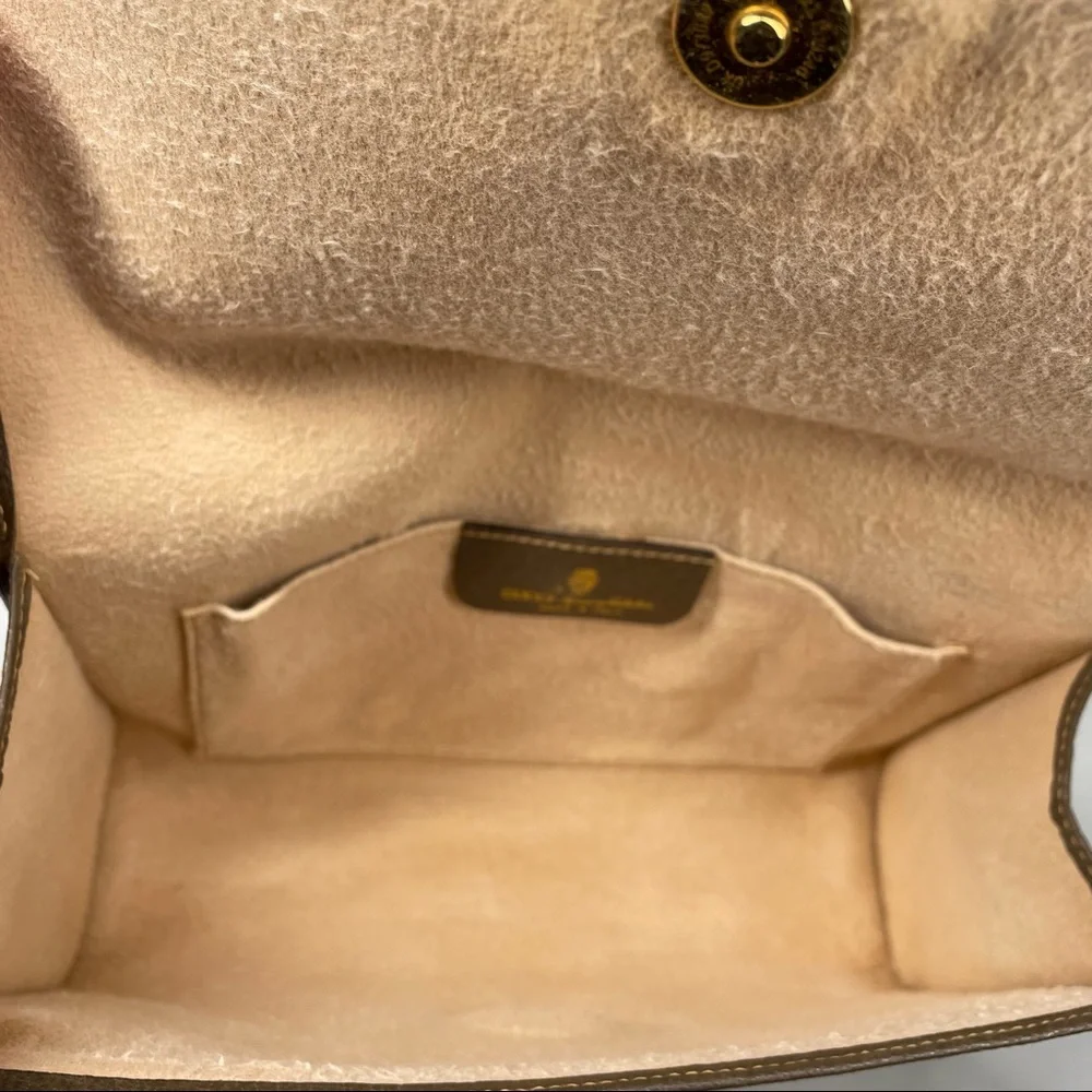 🔴SOLD🔴Gucci clutch crossbody bag - Picture 14 of 14